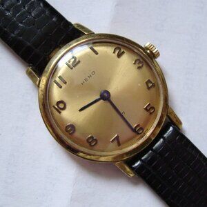 VINTAGE LADY WIND UP HENO ,RUN GREAT